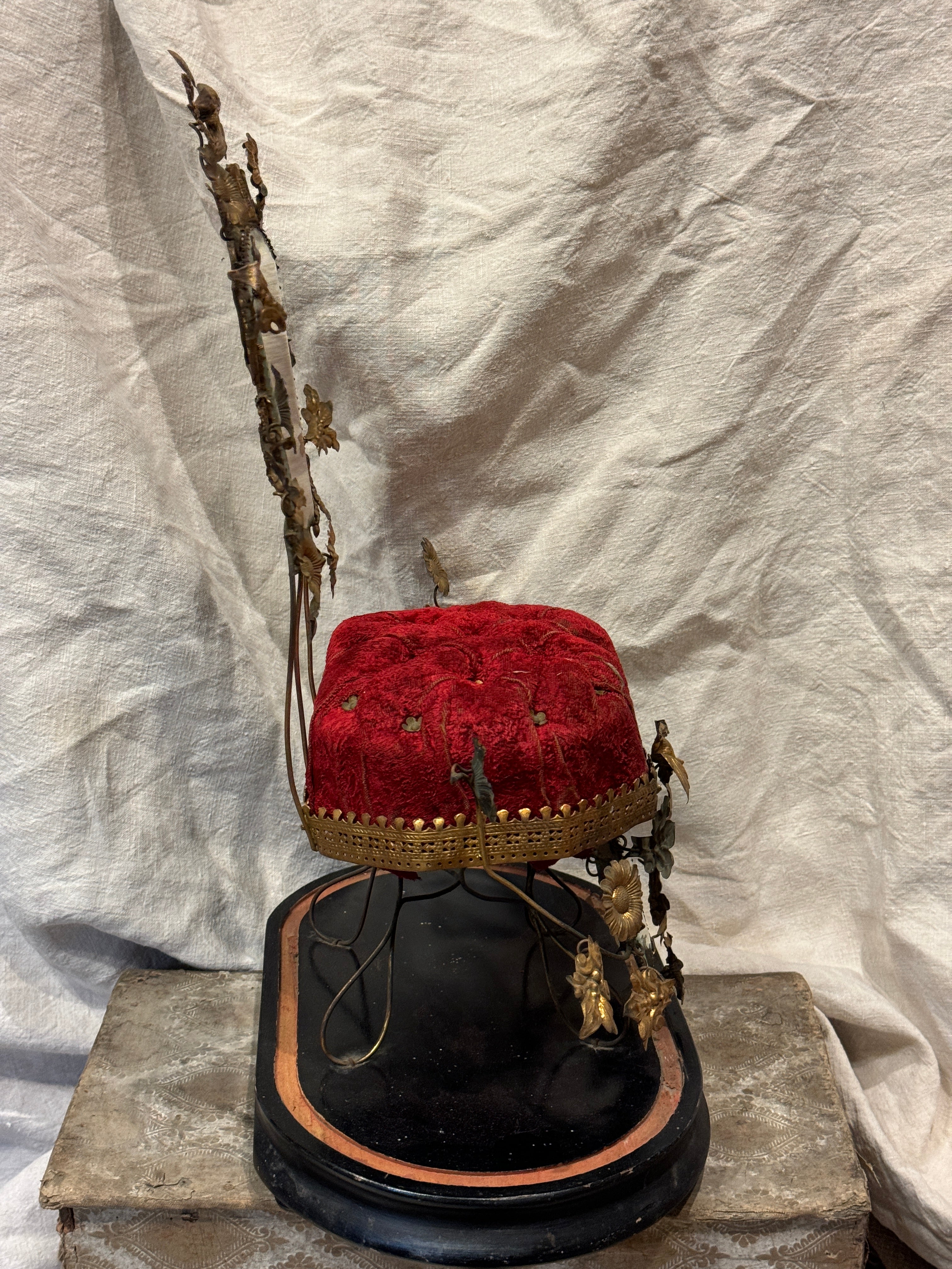 Antique 1800's French Red Velvet Cushion Wedding Stand Globe De Mariee'