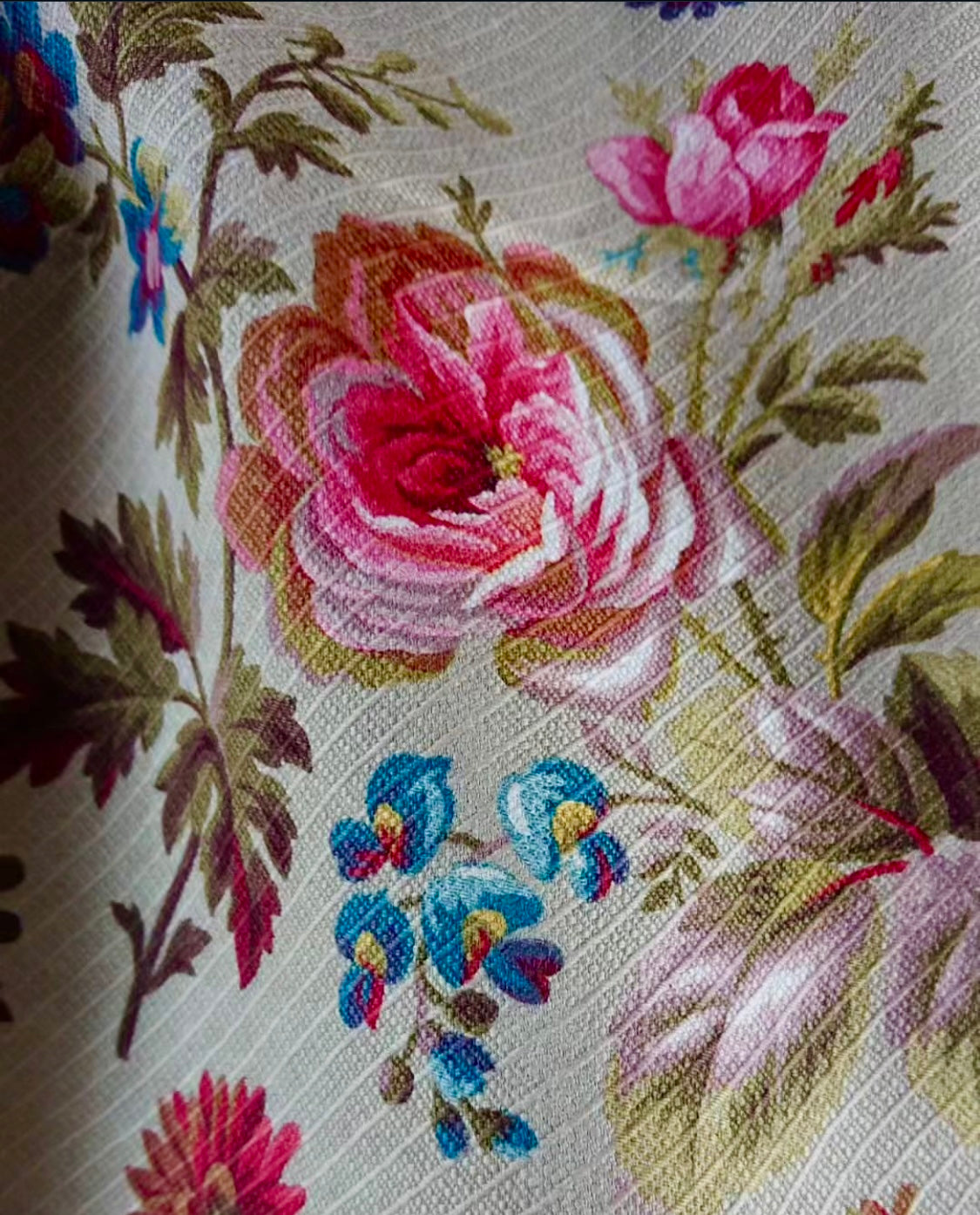 Beautiful 1800's Cotton Weave Floral