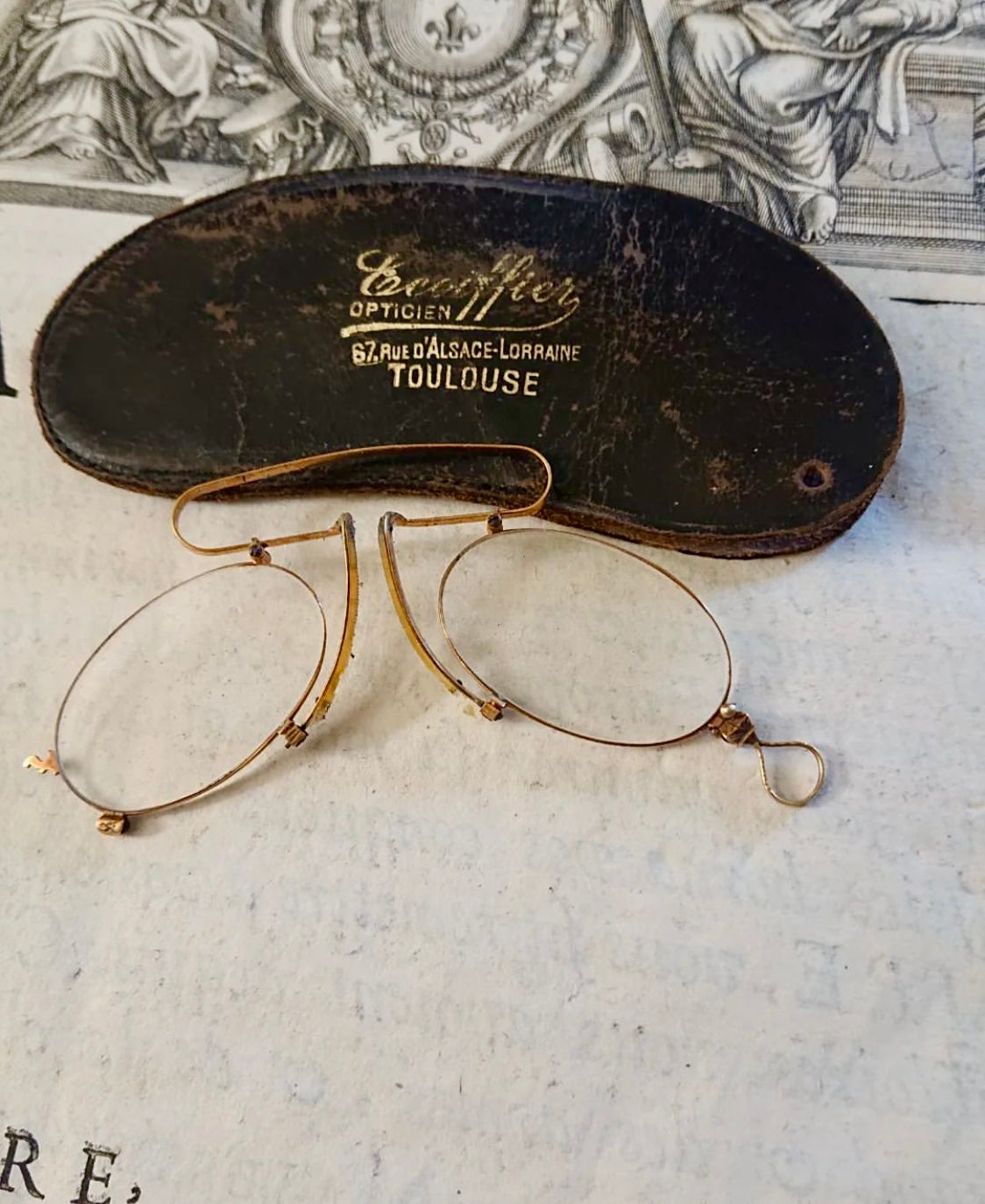 Antique 18k Gold French Pince Nez Spectacles in Fine Condition with Hallmarks